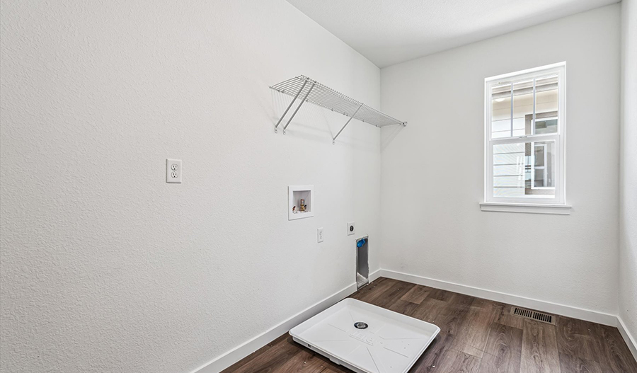 Laundry of the Laurel floor plan