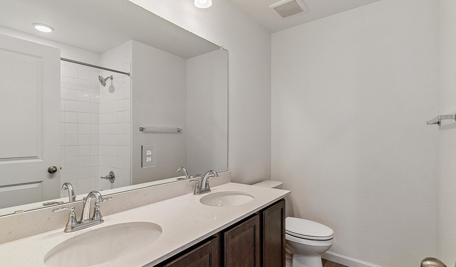 Bathroom of the Pearl floor plan