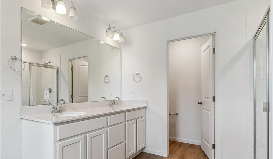 Bathroom of the Moonstone floor plan