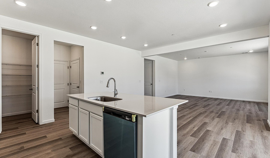 Kitchen of the Lapis floor plan