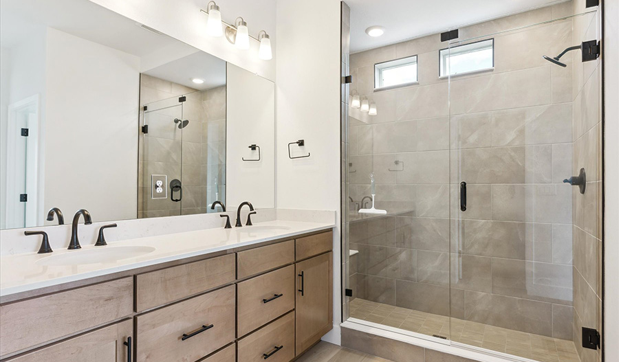 Bathroom of the Biltmore floor plan