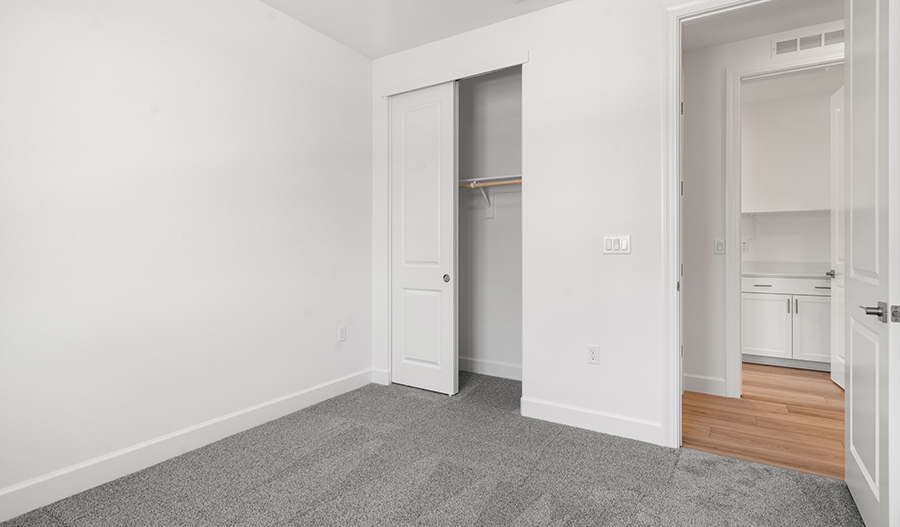 Bedroom of the Dalton floor plan