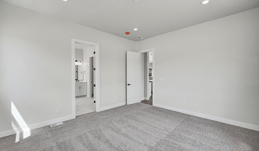 Bedroom of the Darius floor plan