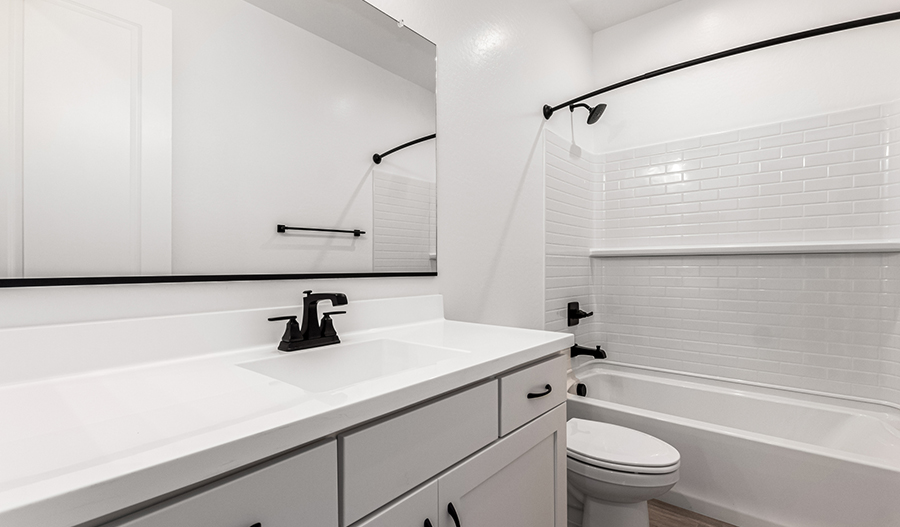 Bathroom of the Agate floor plan