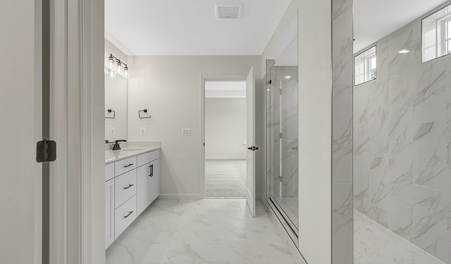 Bathroom of the Yorktown floor plan
