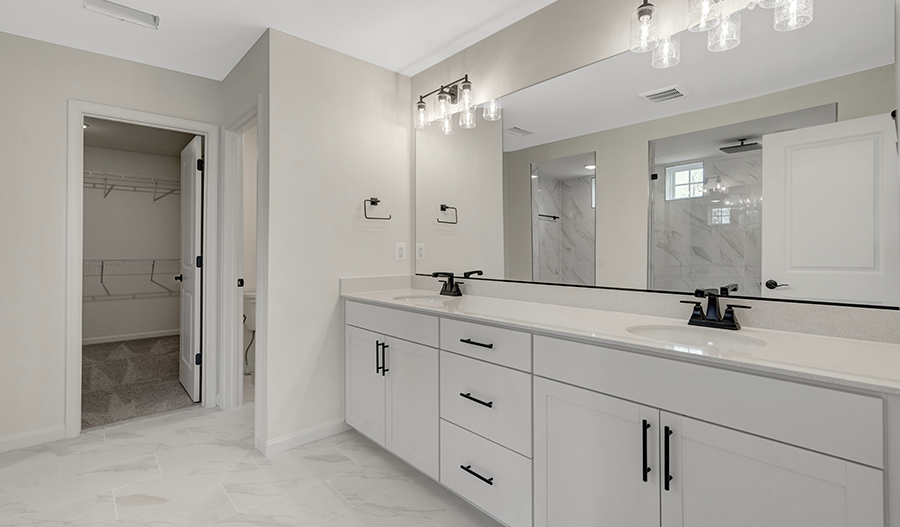Bathroom of the Yorktown floor plan