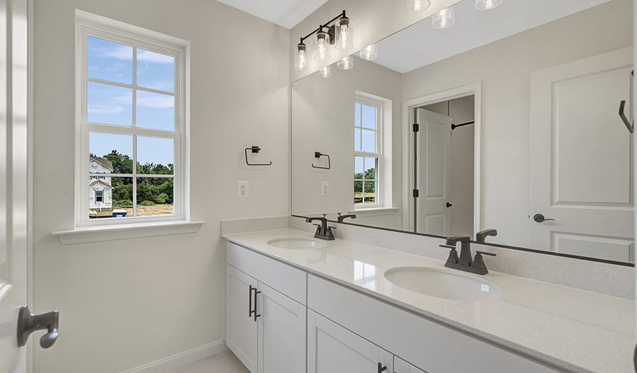 Bathroom of the Yorktown floor plan