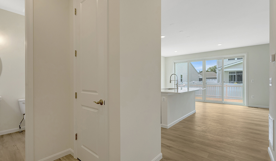 Closet of the Coral floor plan