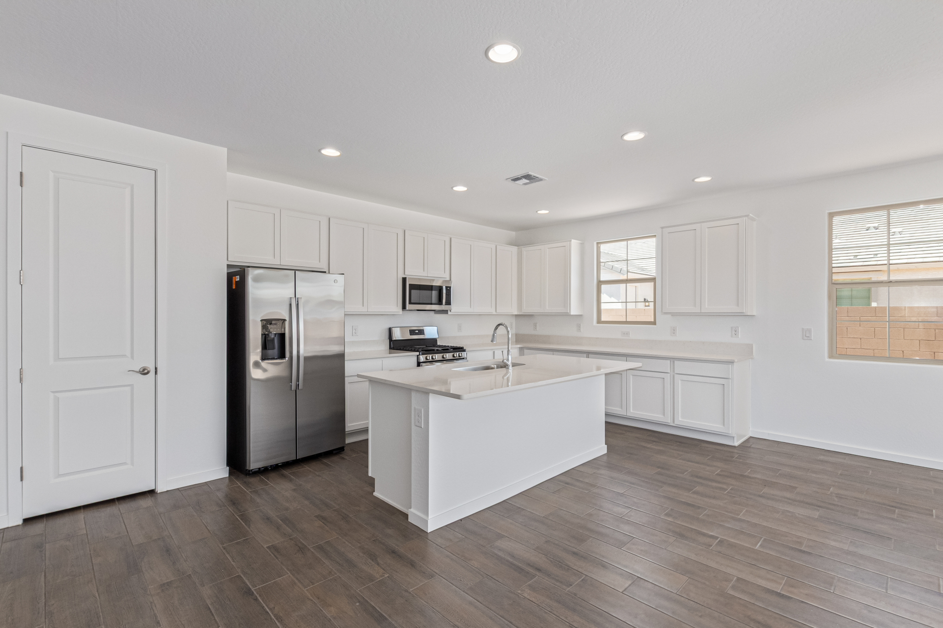 Kitchen of the Agate floor plan