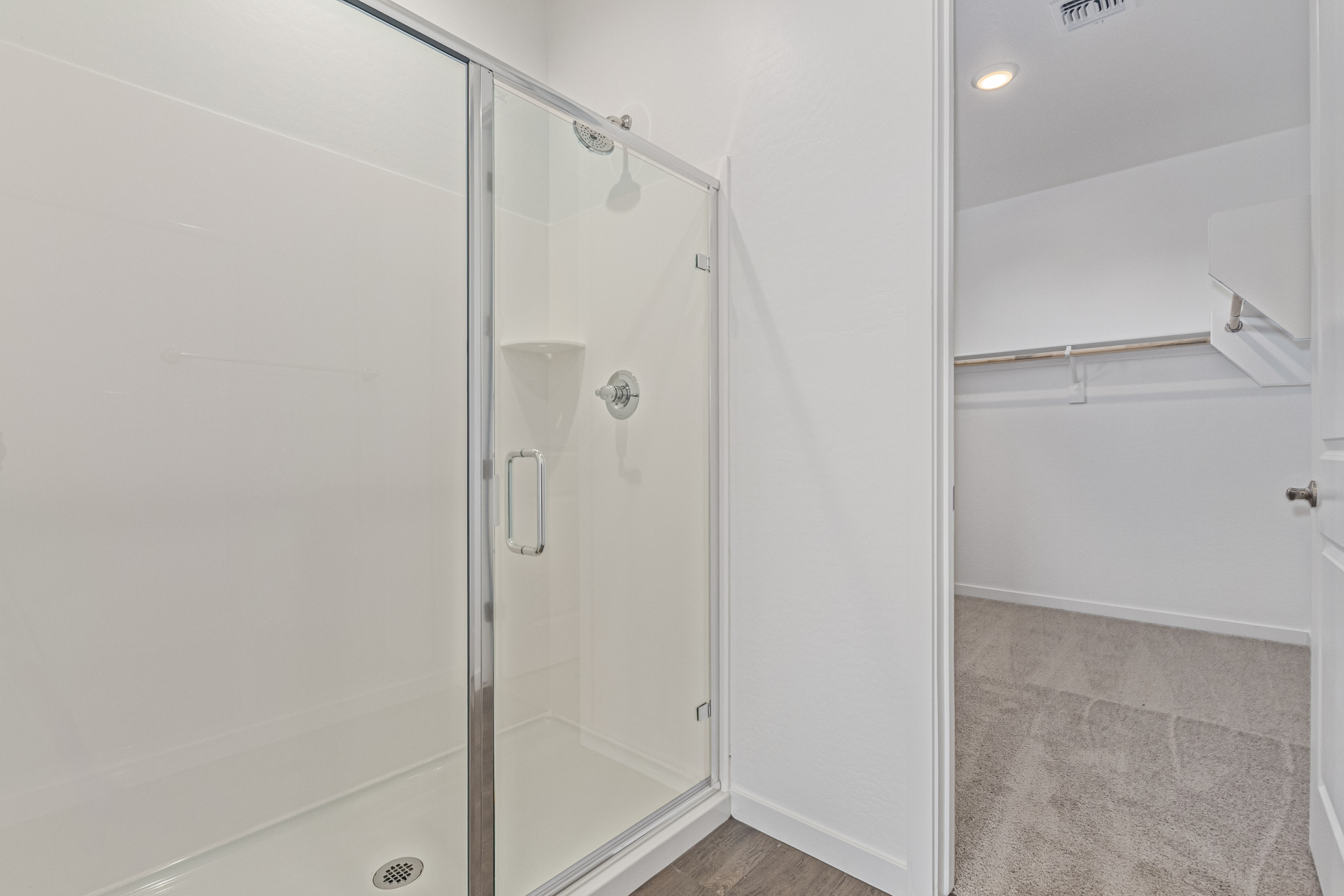 Bathroom of the Agate floor plan