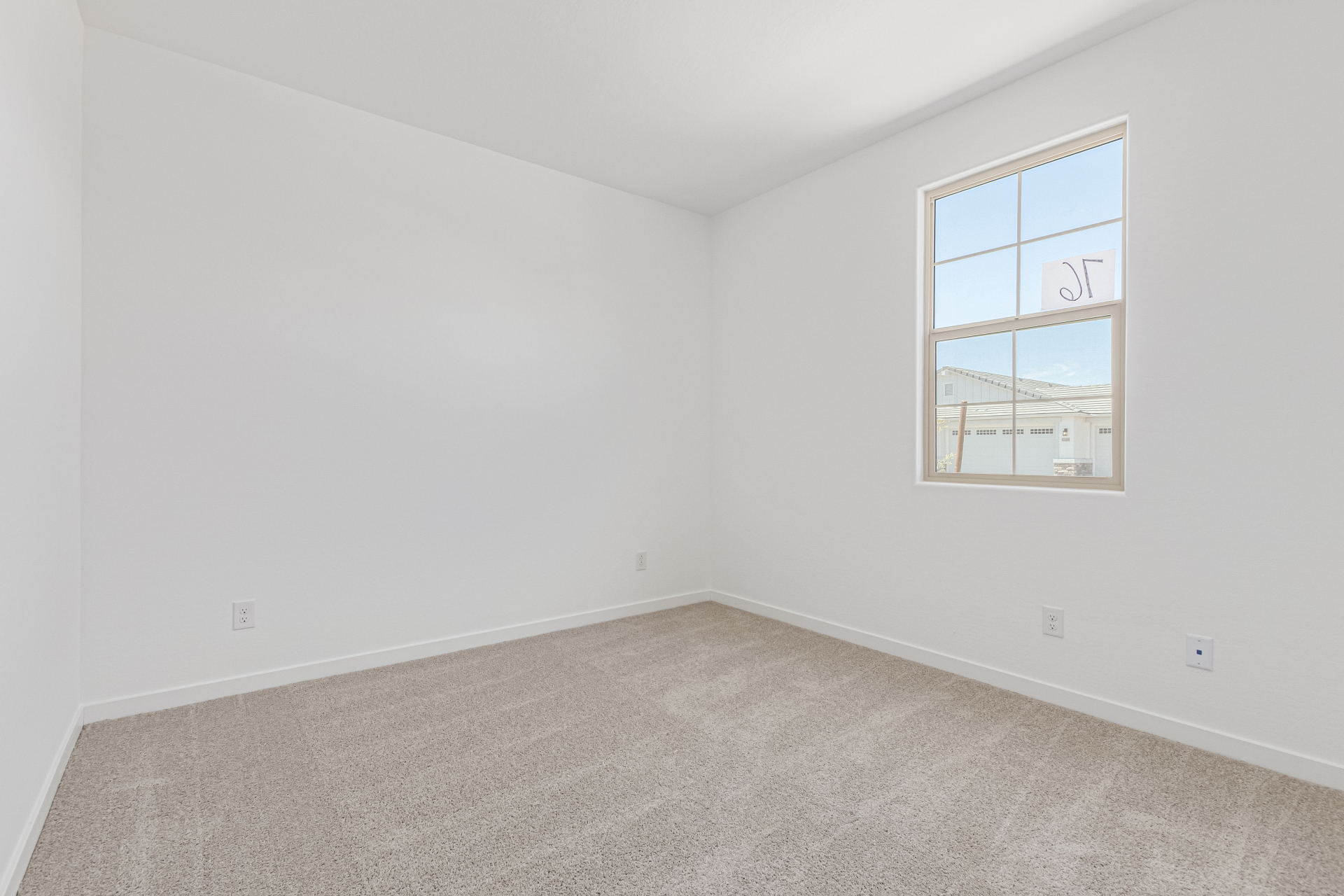 Bedroom of the Agate floor plan