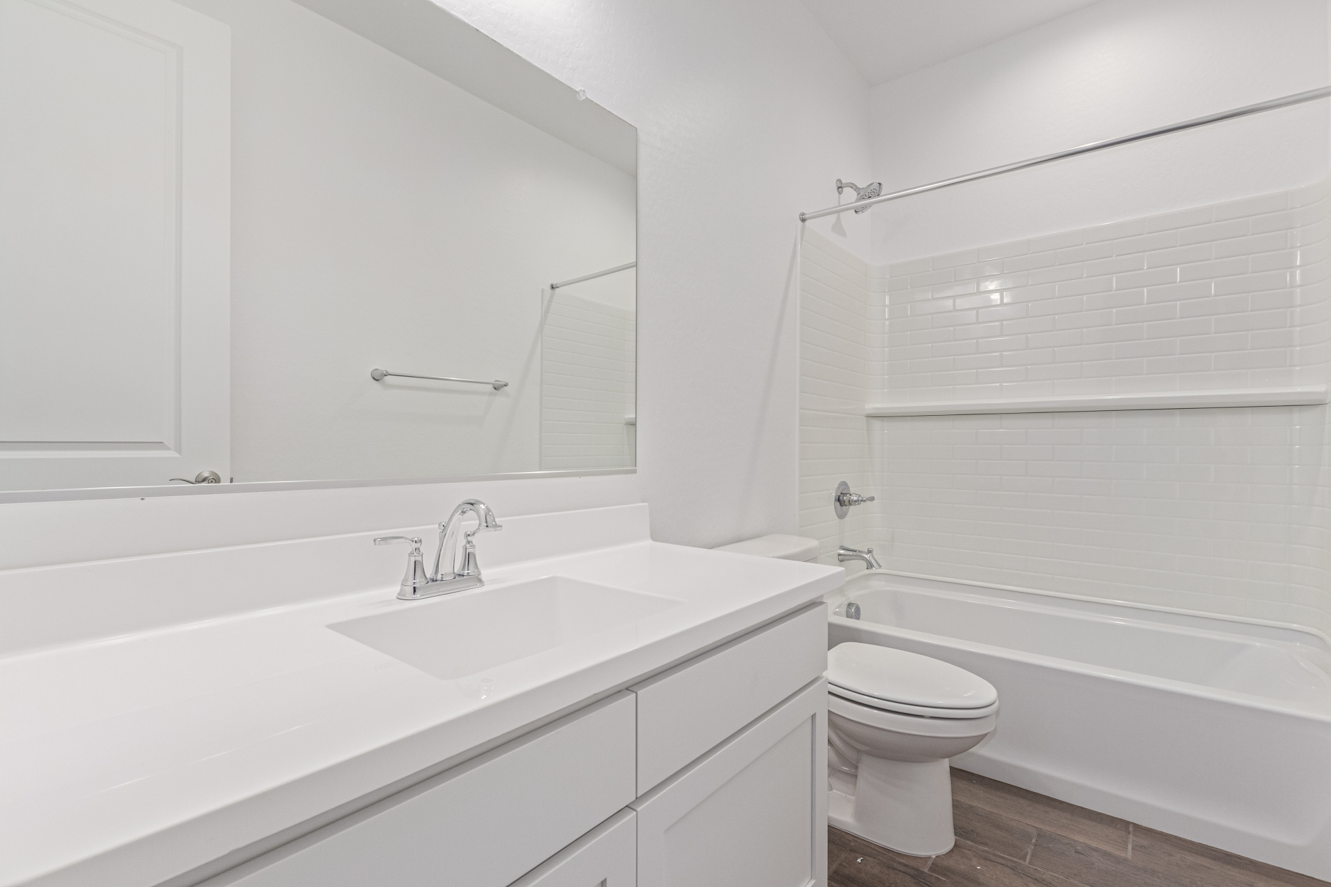 Bathroom of the Agate floor plan