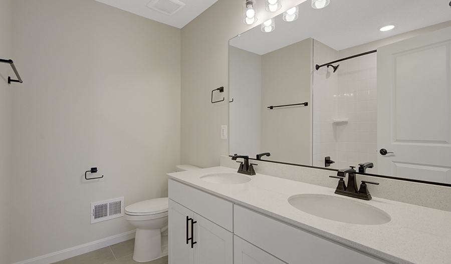 Bathroom of the Lapis floor plan