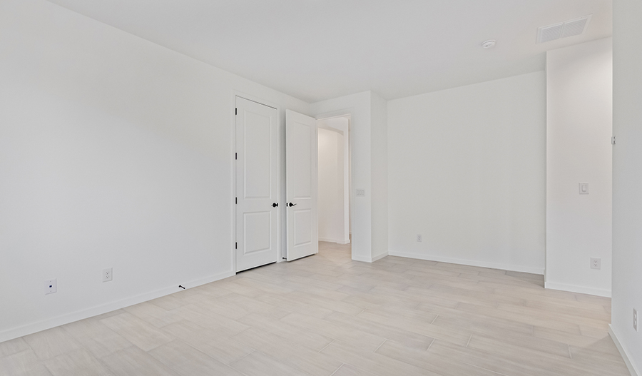 Bedroom of the Emerald floor plan