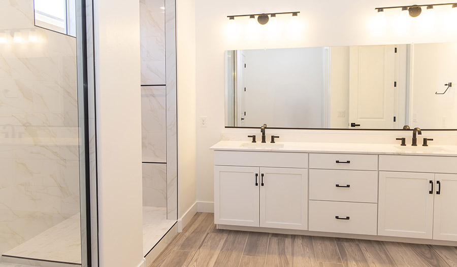 Bathroom of the Holbrook floor plan