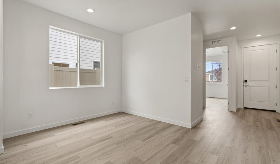 Dining Room of the Pearl floor plan