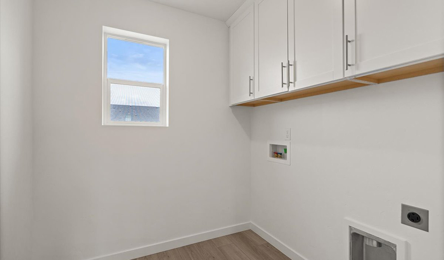 Laundry Room of the Pearl floor plan