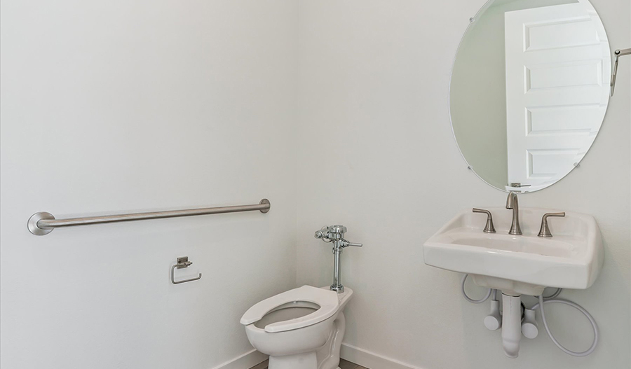 Bathroom of the Flatiron floor plan