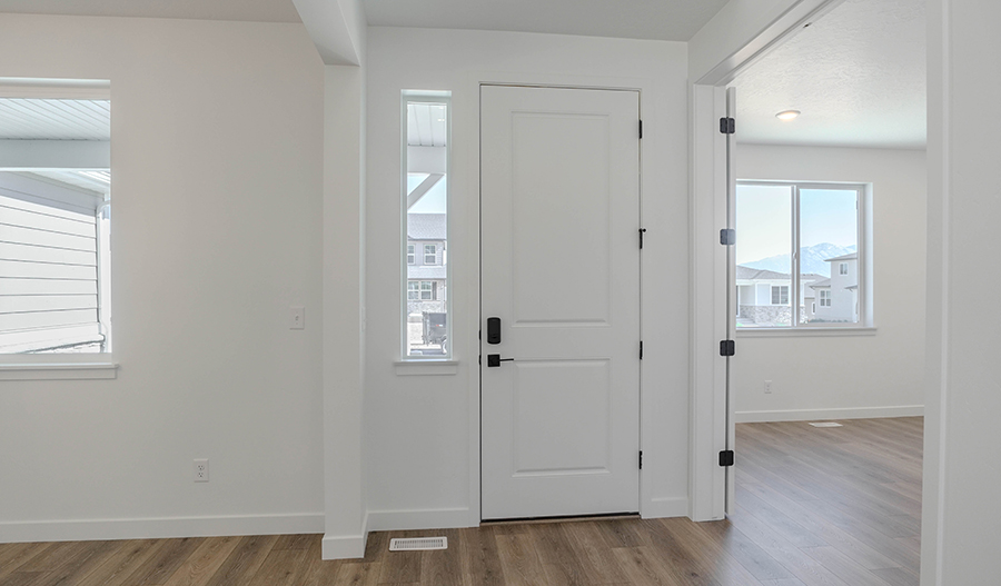 Entry of the Jessica floor plan