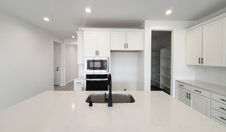 Kitchen of the Arlington floor plan