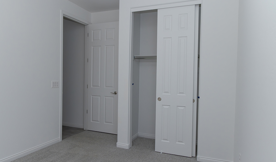 Bedroom of the Frasier floor plan