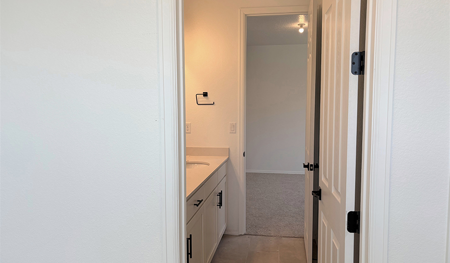Bathroom of the Cassandra floor plan