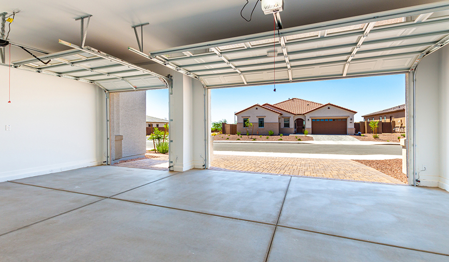 Garage of the Darius floor plan