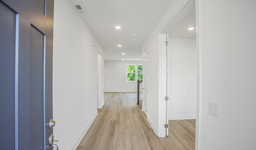 Entry of the Hemingway floor plan