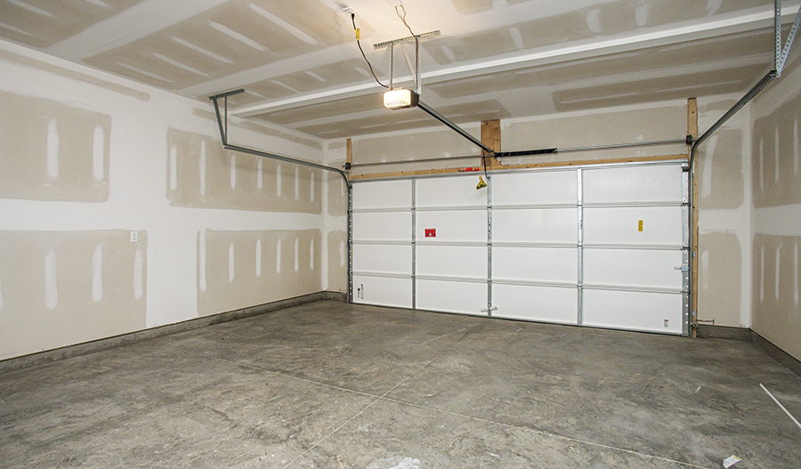 Garage of the Hemingway floor plan