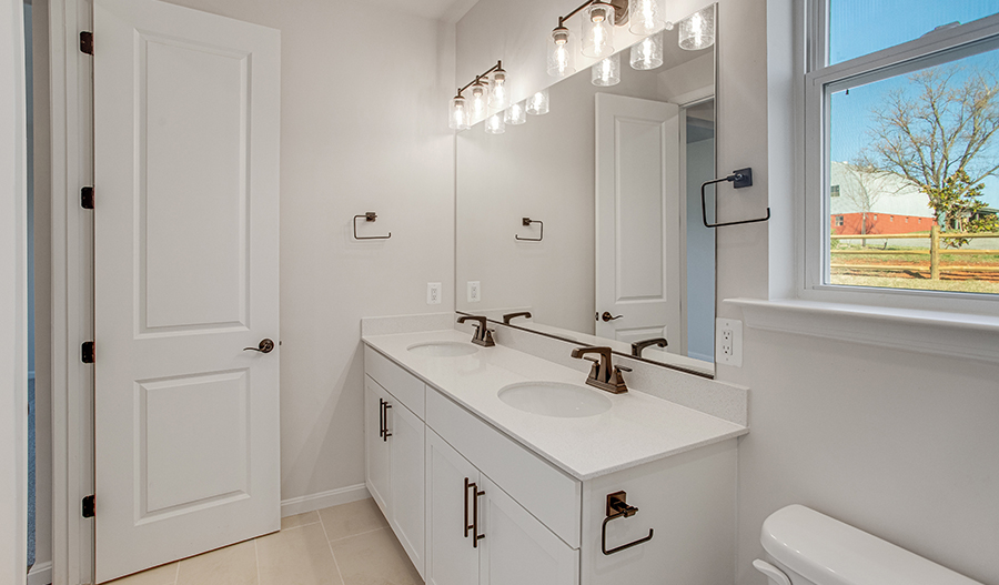Bathroom of the Alexandrite floor plan