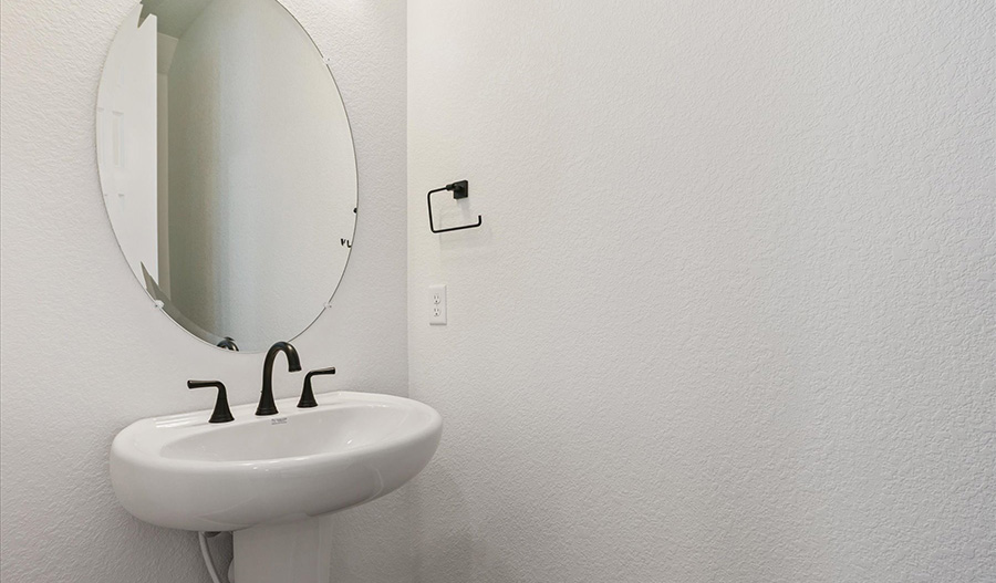 Bathroom of the Flatiron floor plan