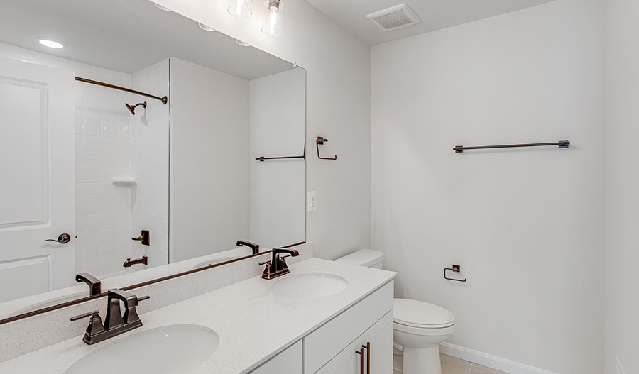 Bathroom of the Lapis floor plan