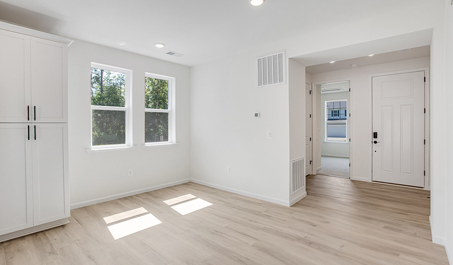 Dining Area of the Pearl floor plan