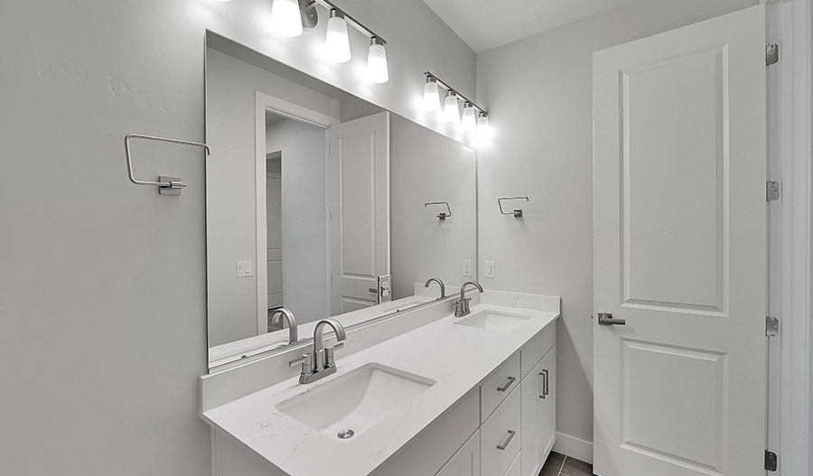 Bathroom of the Harris floor plan