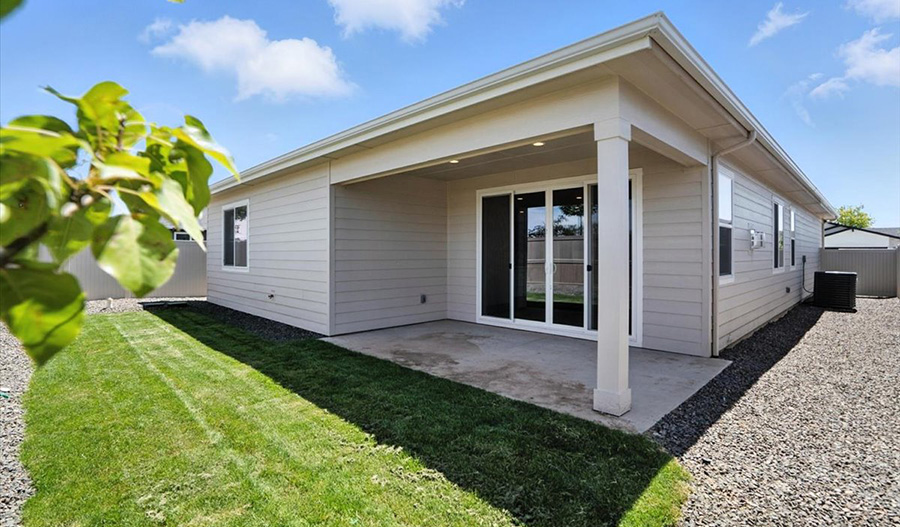 Exterior of the Slate floor plan