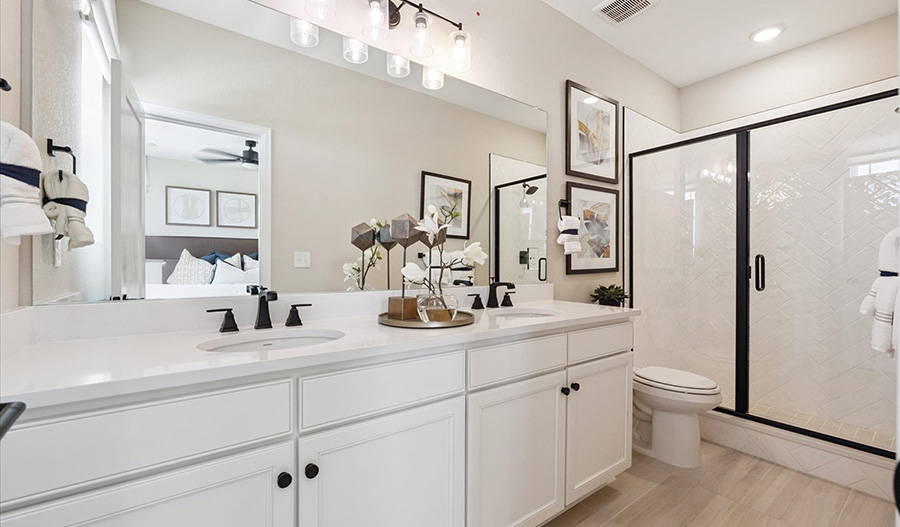 Bathroom of the Chicago floor plan