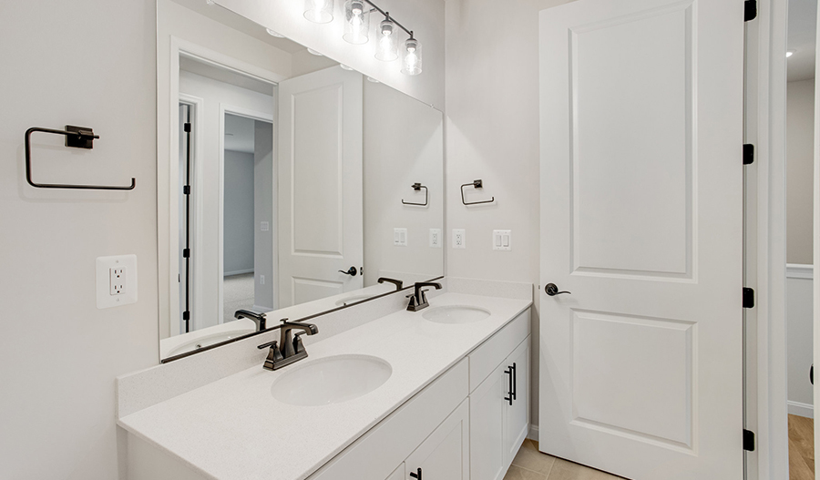 Bathroom of the Alexandrite floor plan