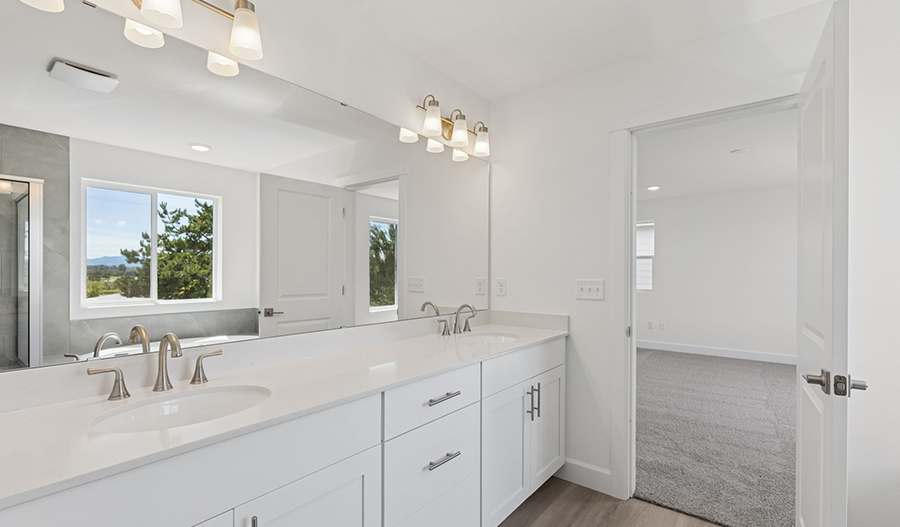 Bathroom of the Bedford floor plan