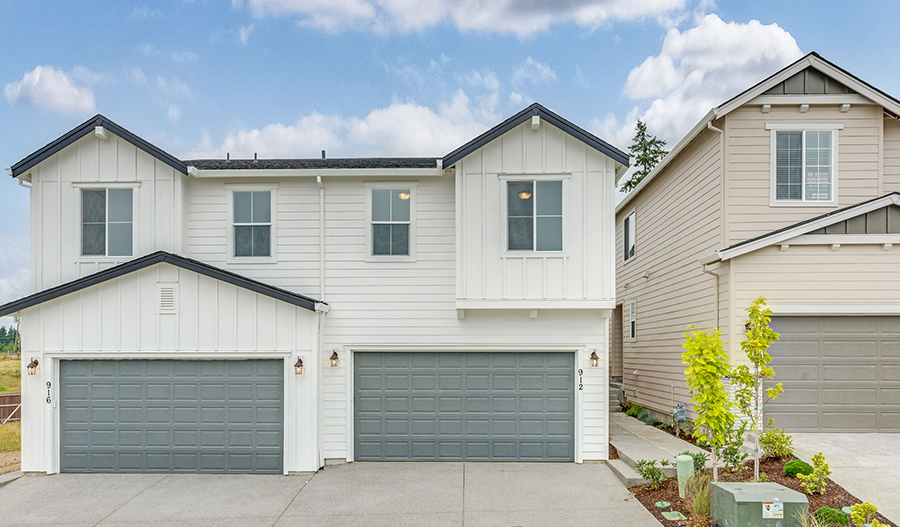912 NW 178th Way