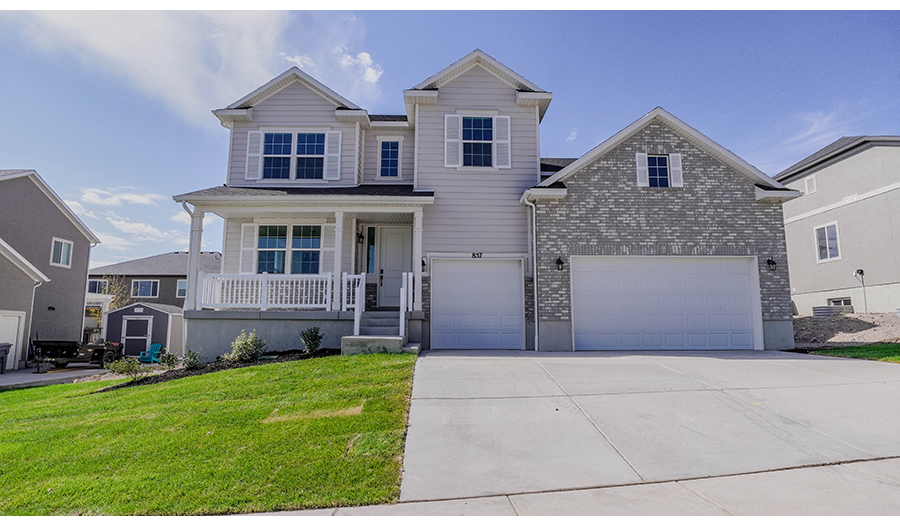 857 W. Black Tail Street