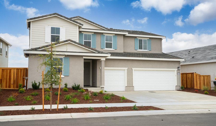 1216 Silver Feather Way