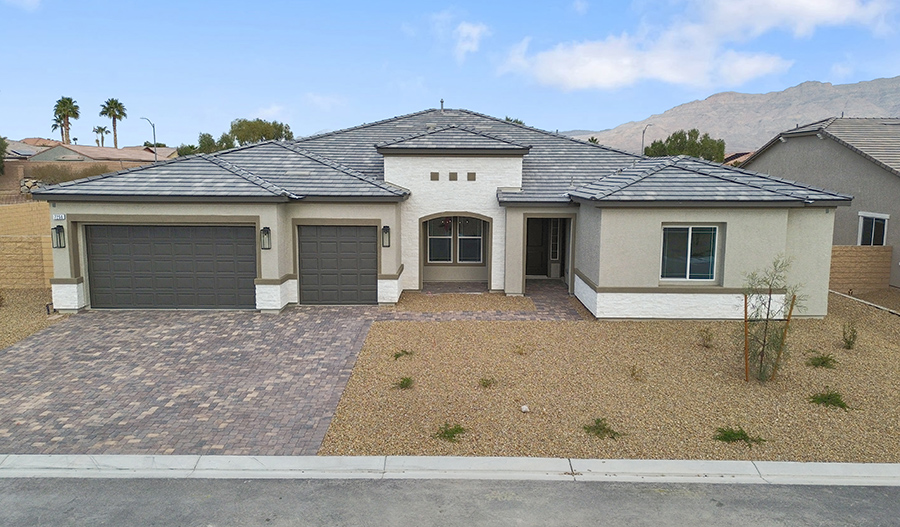 Exterior of the Robert floor plan