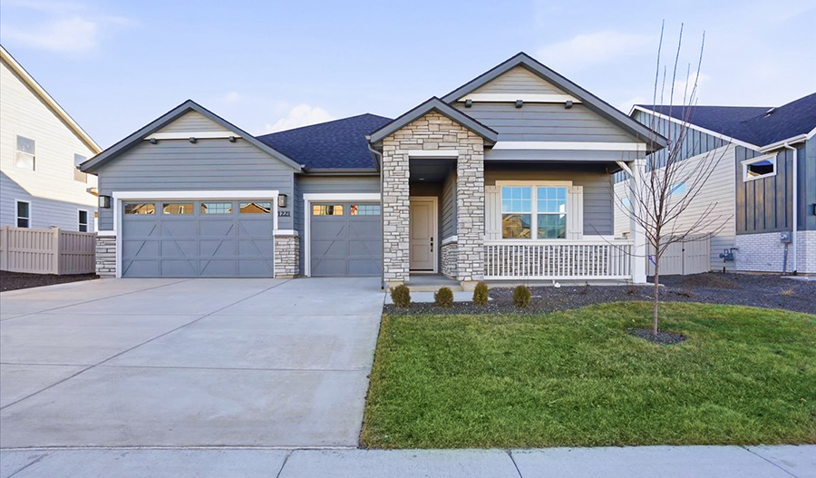 1221 Stirling Meadows Court