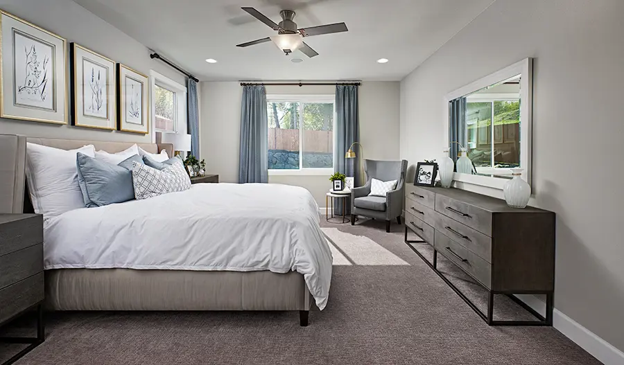 Owner's bedroom of the Hastings plan in Washington