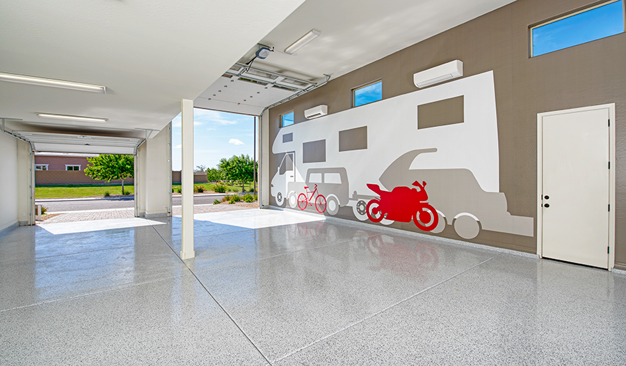 RV Garage of the Deaconplan in PHX