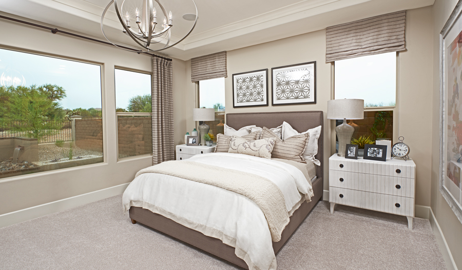 Owner's bedroom of the Holbrook plan inTucson