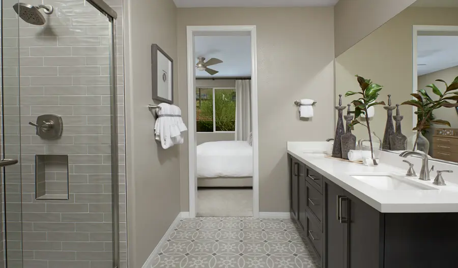 Owner's Bathroom of the Amethyst plan