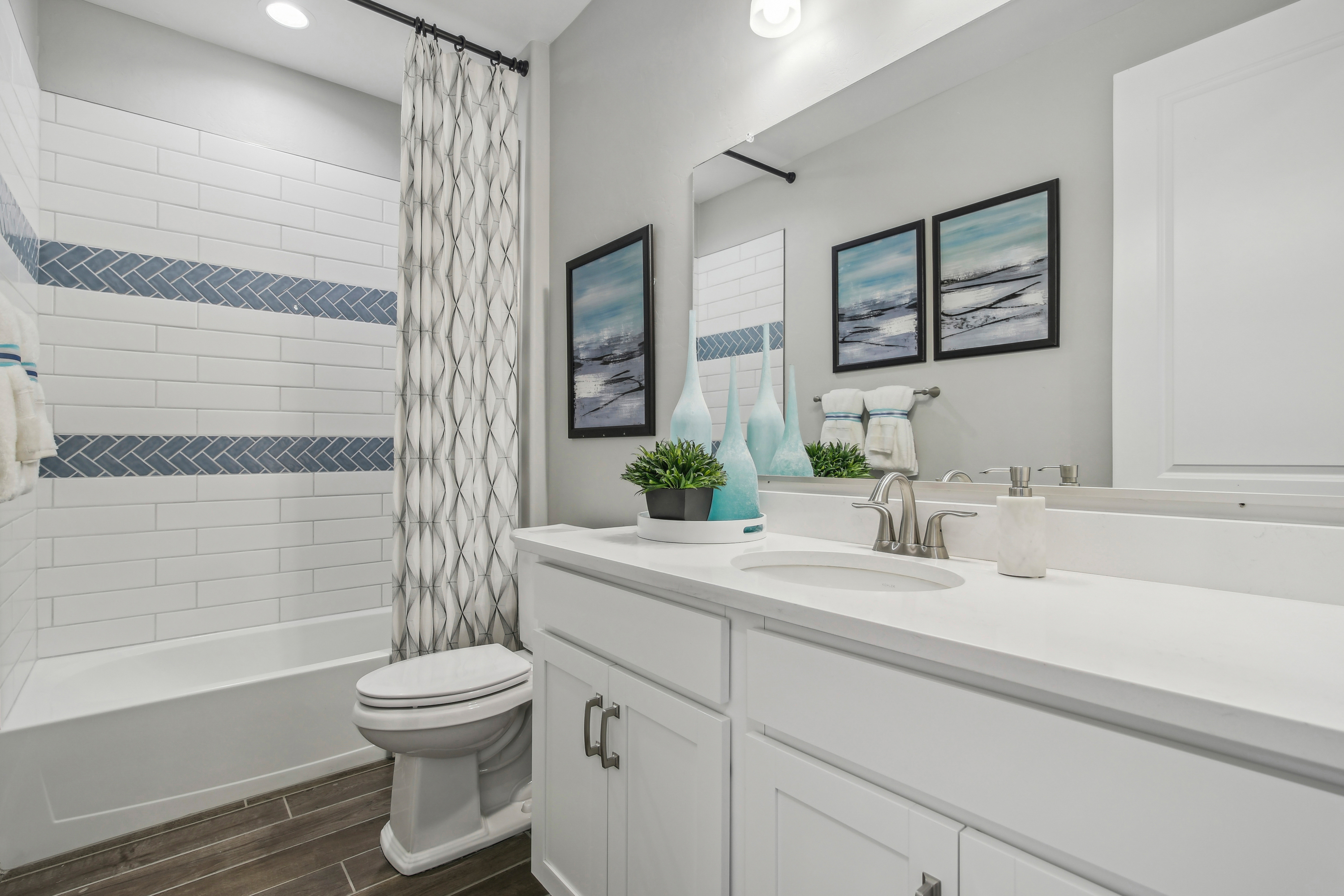 Bathroom of the Beech Plan
