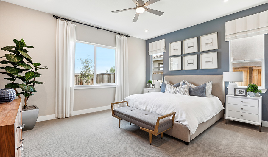 Bedroom of the Decker floor plan
