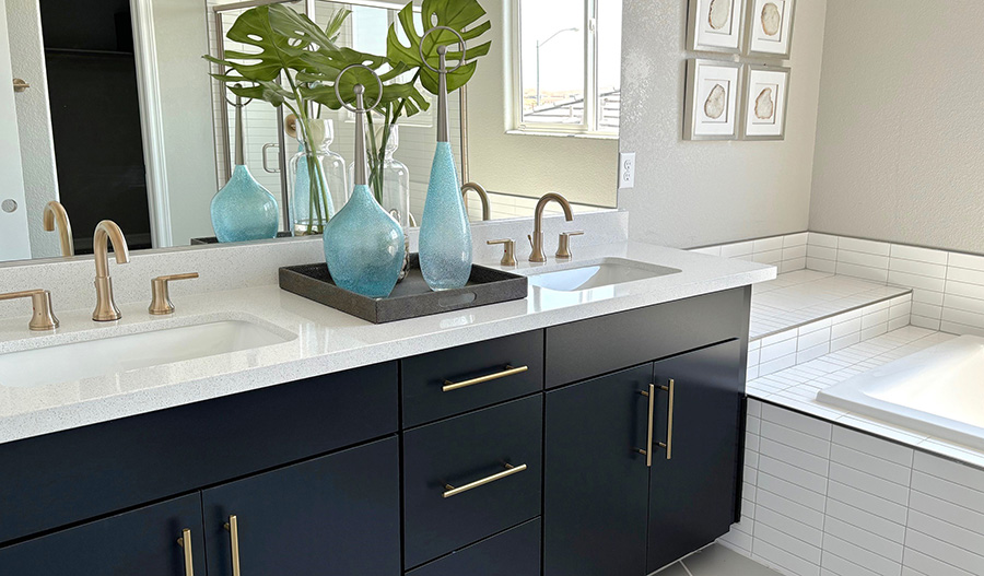 Bathroom of the LaurelII floor plan